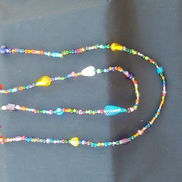 Women's beaded multicolored necklace. - Picture 2 of 7
